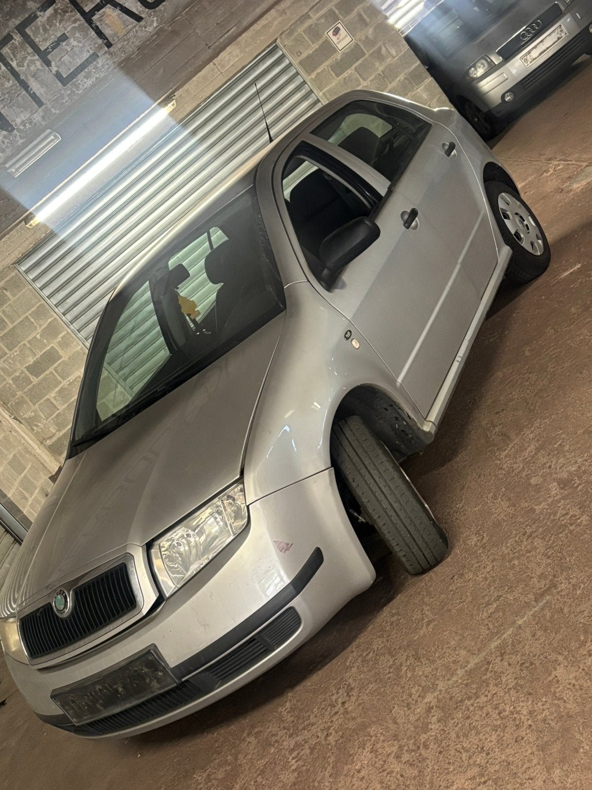 Skoda Fabia essence, Autos, Achat, Boîte manuelle, Particulier, Euro 4