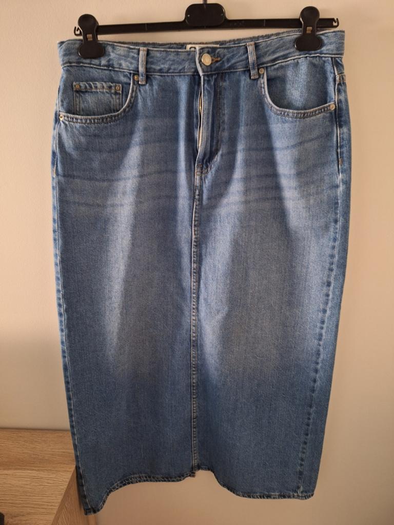Jeansrok large Only nieuwstaat, Kleding | Dames, Rokken, Only, Ophalen of Verzenden, Nieuw, Onder de knie