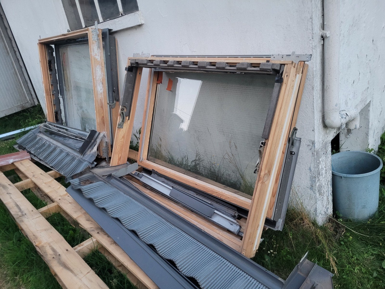 Velux UK04  134x98 et SK06 114x118, Enlèvement