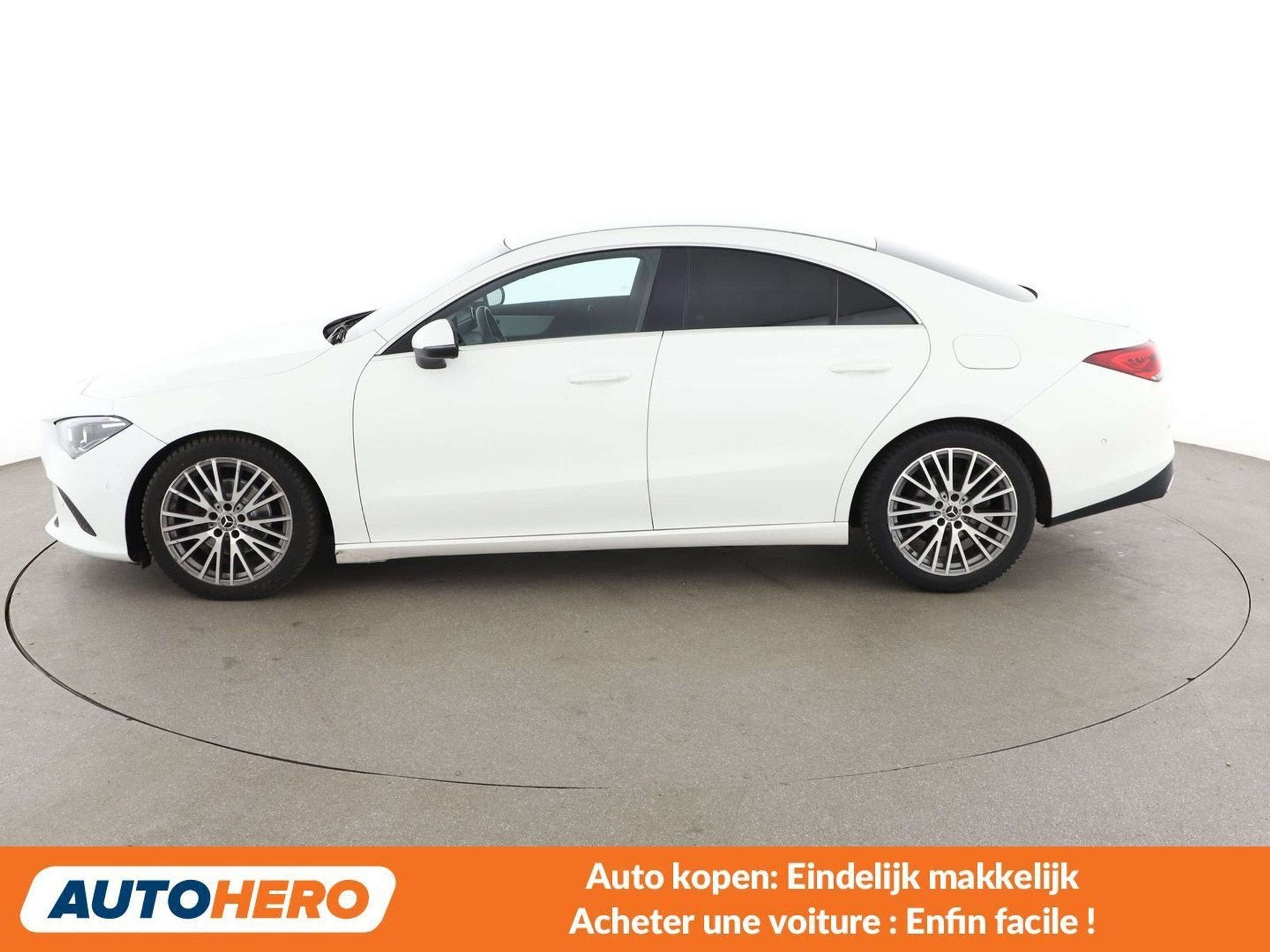Mercedes-Benz CLA-Klasse 180 CLA 180 d Progressive, Auto's, Gebruikt, https://public.car-pass.be/vhr/8e03ca34-bc37-4124-bd75-b0e76939a005