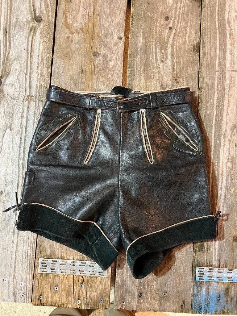 Lederen Lederhoos dames maat 36, Kleding | Dames, Ophalen of Verzenden, Handgemaakt, Maat 36 (S), Gedragen