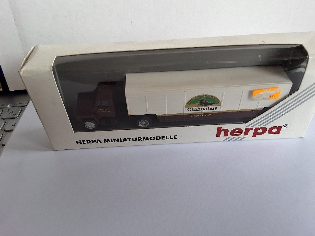 camion HO 1:87 herpa, Hobby & Loisirs créatifs, Enlèvement ou Envoi, Comme neuf, Bus ou Camion, Herpa