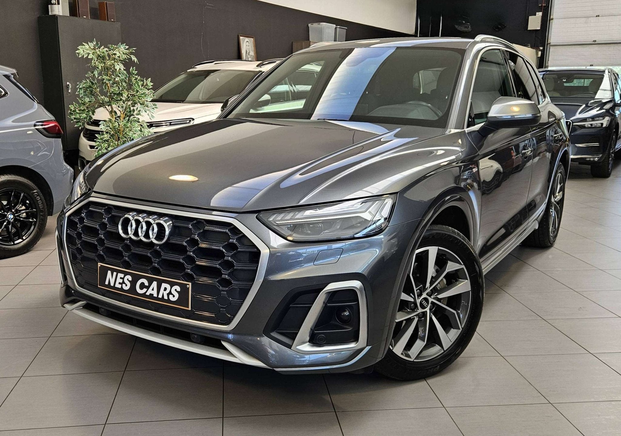 Audi Q5 Q5 35 TDi S LINE S TRONIC,NEW MODELE,VIRTUAL COKPIT,, Argent ou Gris, 1968 cm³, Hybride Électrique/Diesel, Automatique