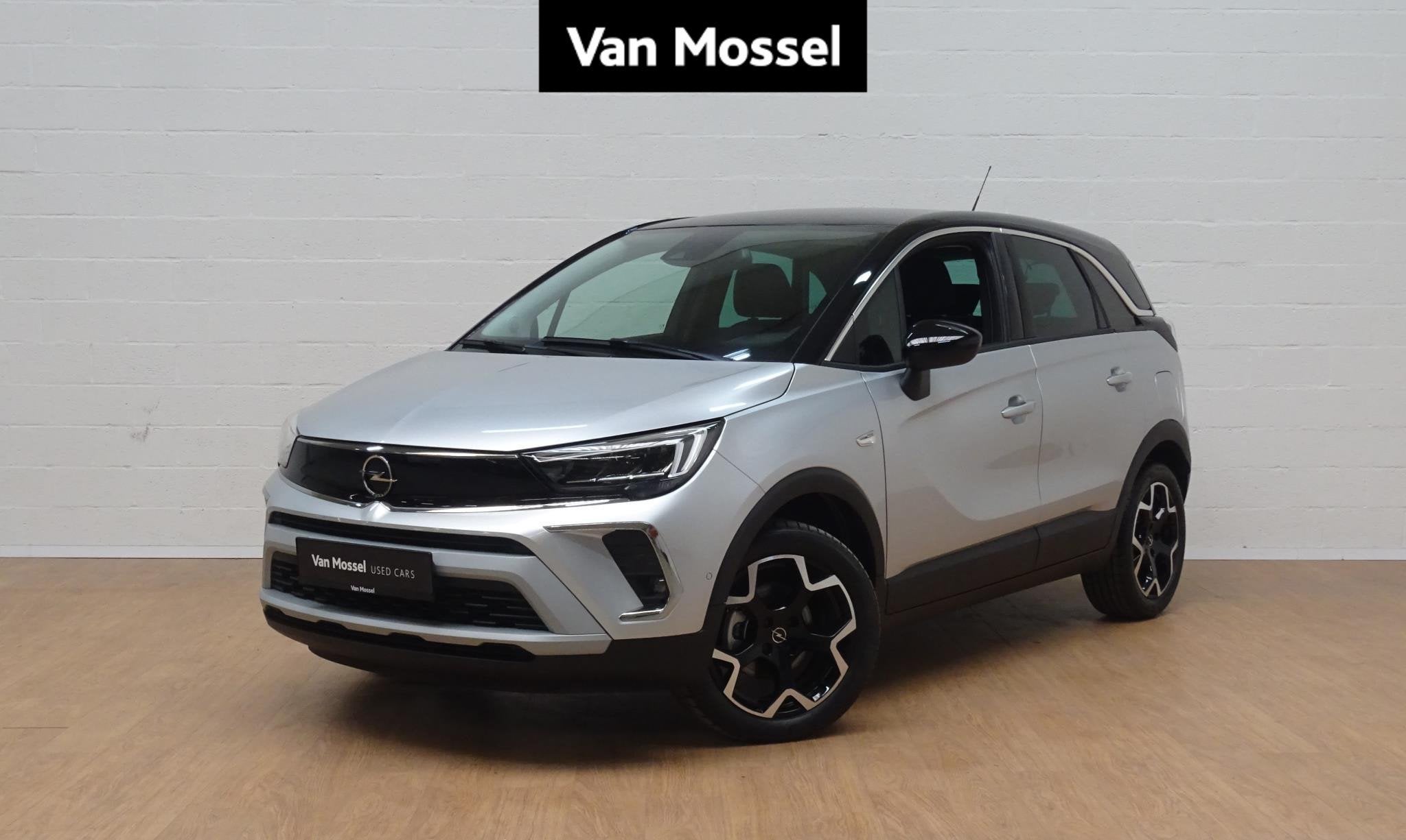 Opel Crossland 1.2T Elegance automaat, Bluetooth, Gebruikt, Zwart, 5 zetels