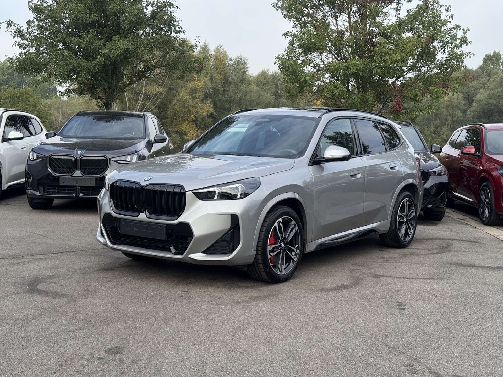 BMW X1 sDrive18i M Sport Pro / DRIV PROF / PANO / HUD / 360C, Argent ou Gris, Achat, Euro 6, https://public.car-pass.be/vhr/0502b6be-b6a3-4a91-bef0-be8863686907