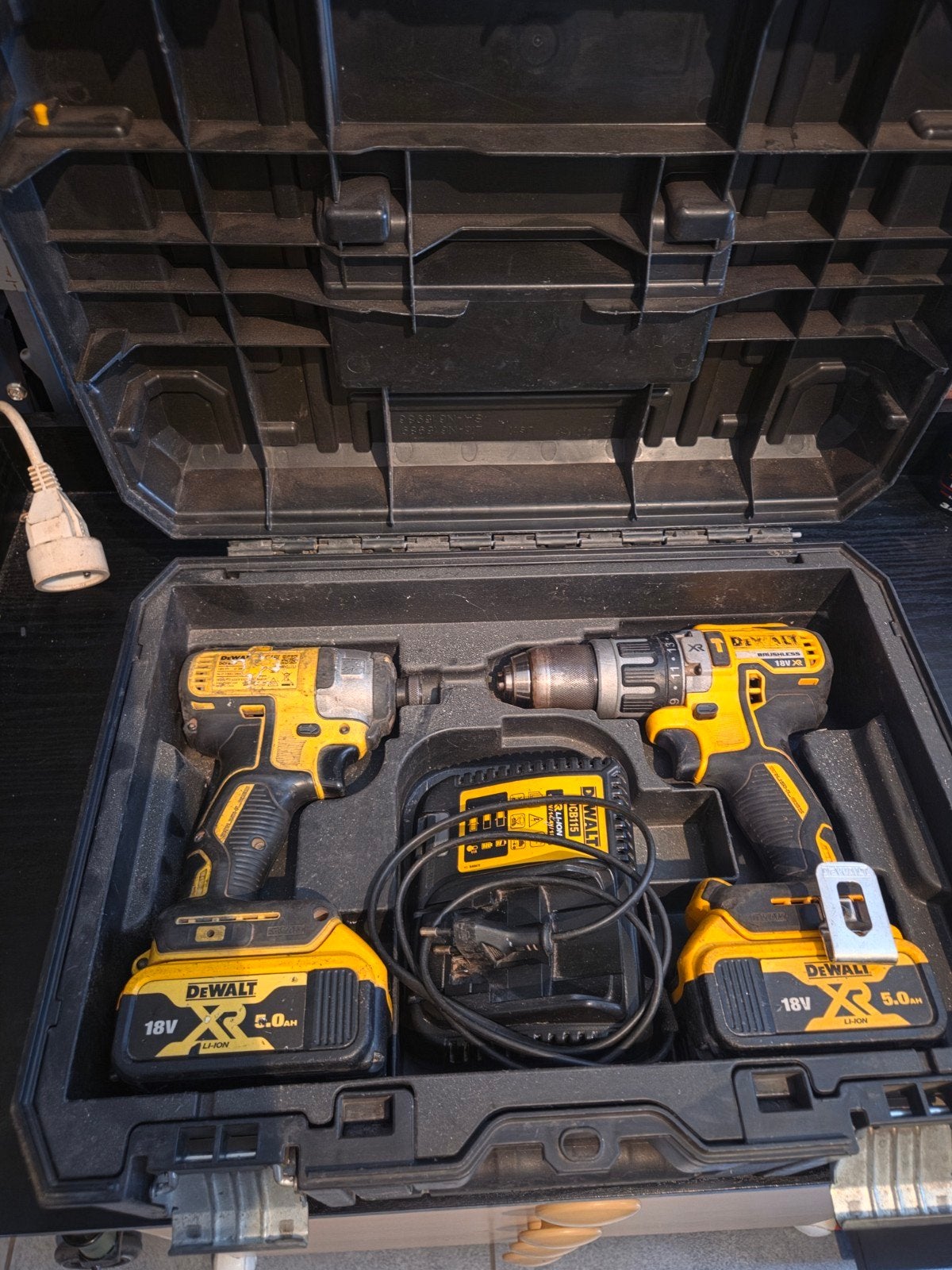 Dewalt