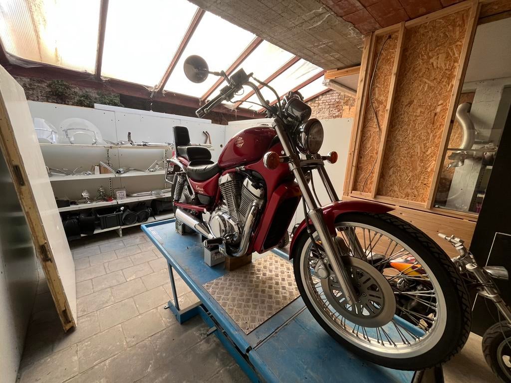 Suzuki Intruder 800cc, Motoren, Ophalen