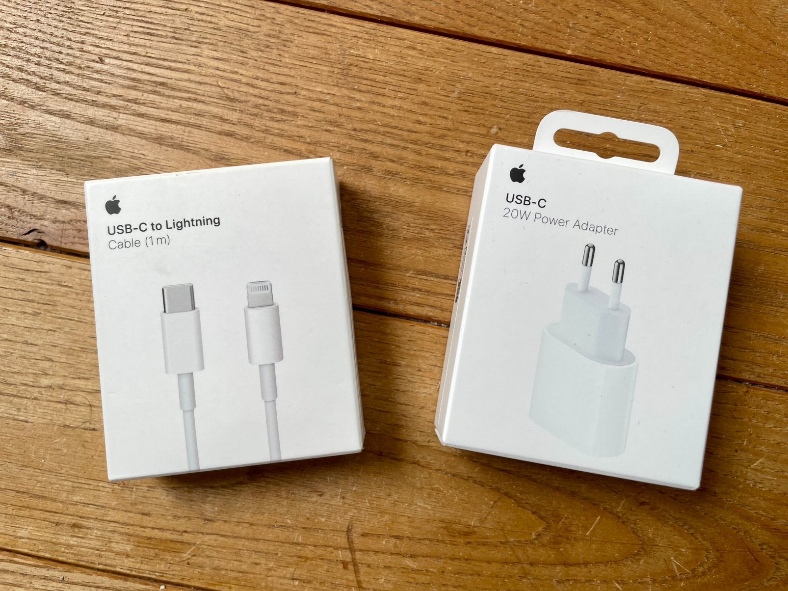 Apple USB-C Lightning + 20W Power Adapter, Ophalen of Verzenden, Zo goed als nieuw