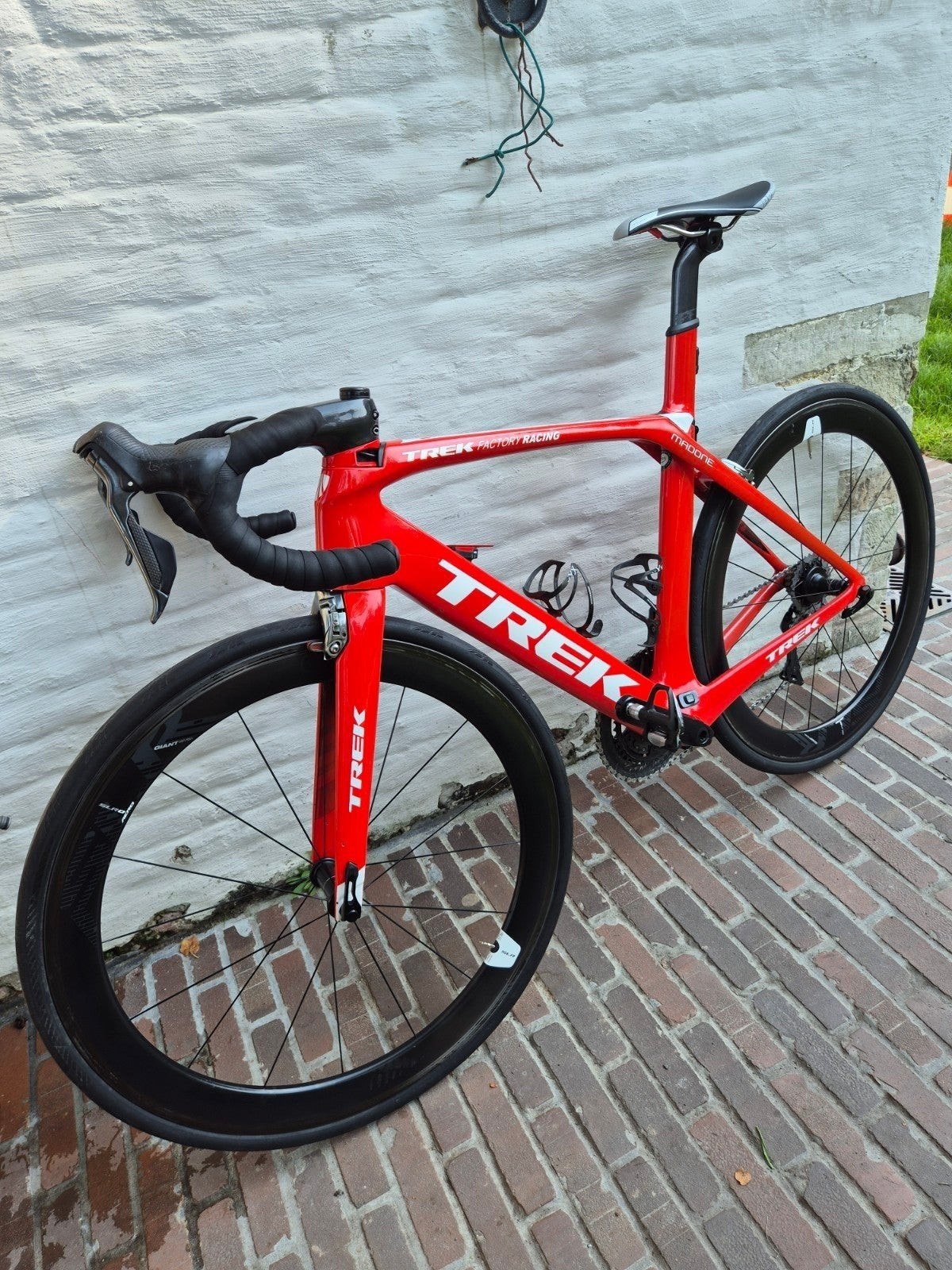 Trek Madone, Gebruikt, Carbon, 10 tot 15 versnellingen, Ophalen