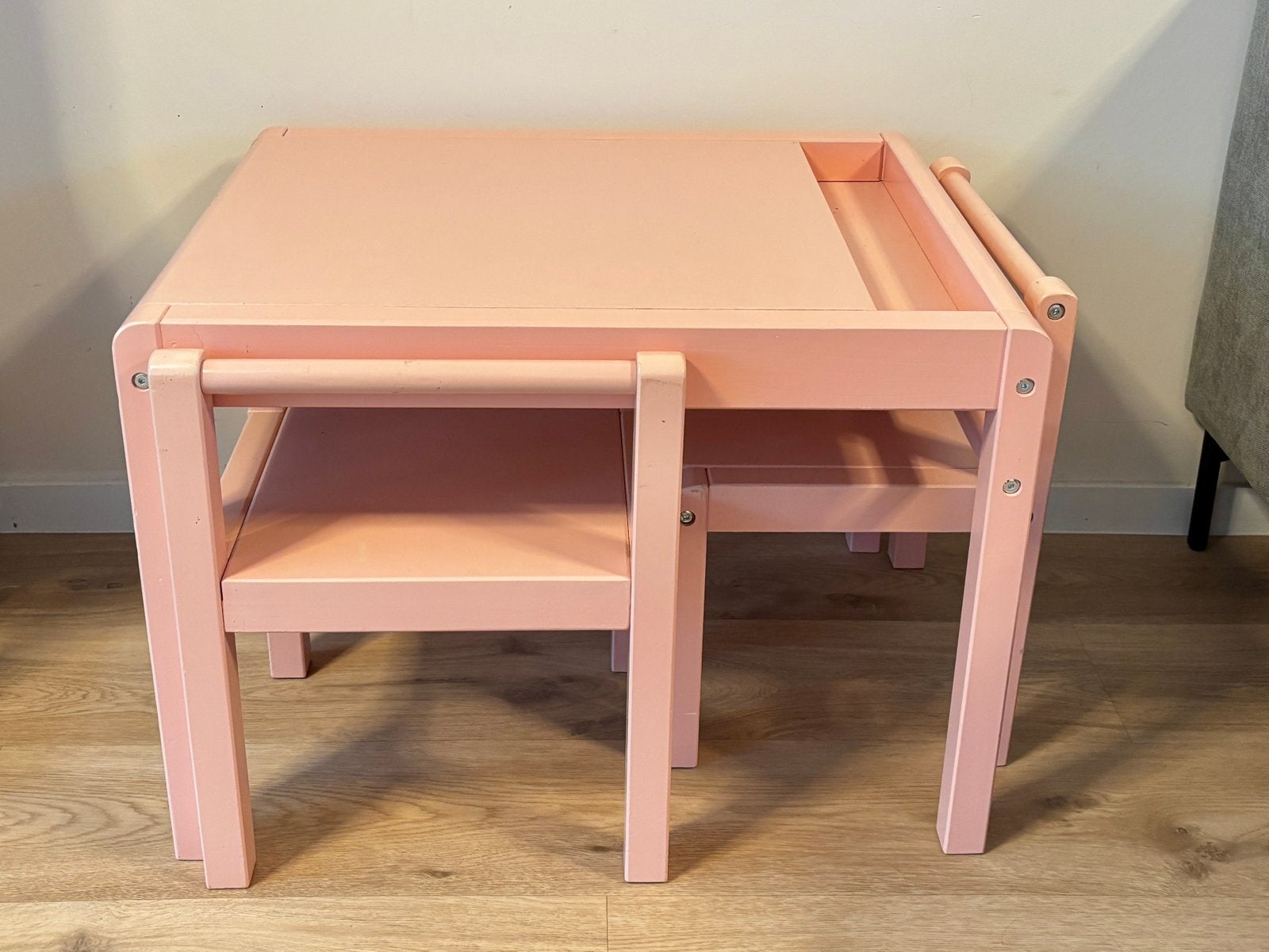 Bureau pour enfant H&M HOME + 2 chaises - Dusty Pink - 50€, Enlèvement, Comme neuf