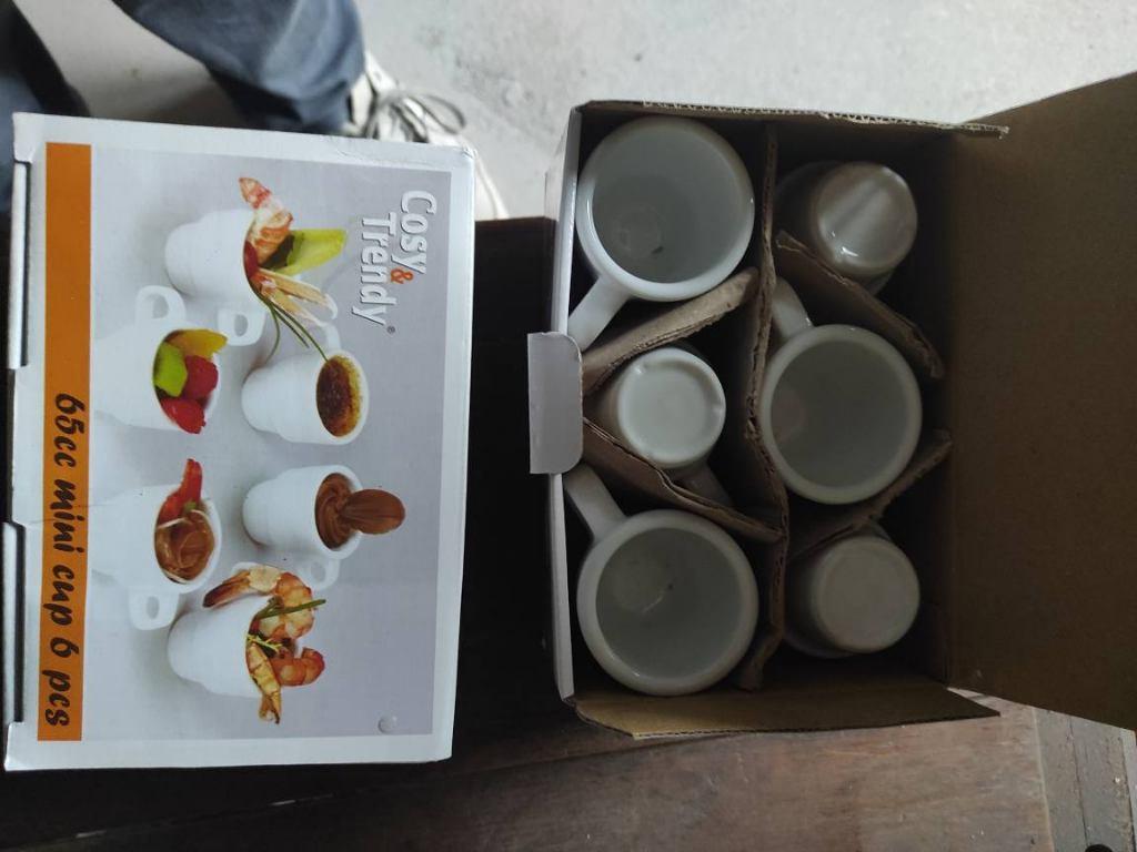 NEUF 6 verrines de présentation, Enlèvement, Neuf, Porcelaine, Récipient(s)