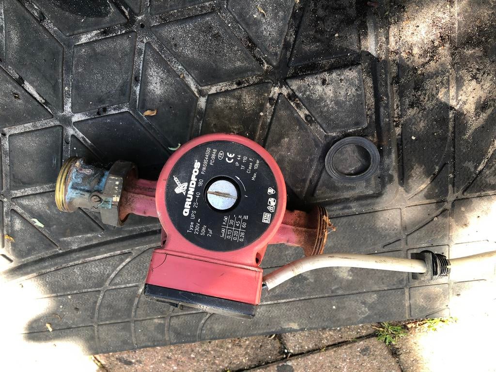 Circulateur Grundfos, Bricolage & Construction, Enlèvement ou Envoi, Utilisé, Autres types