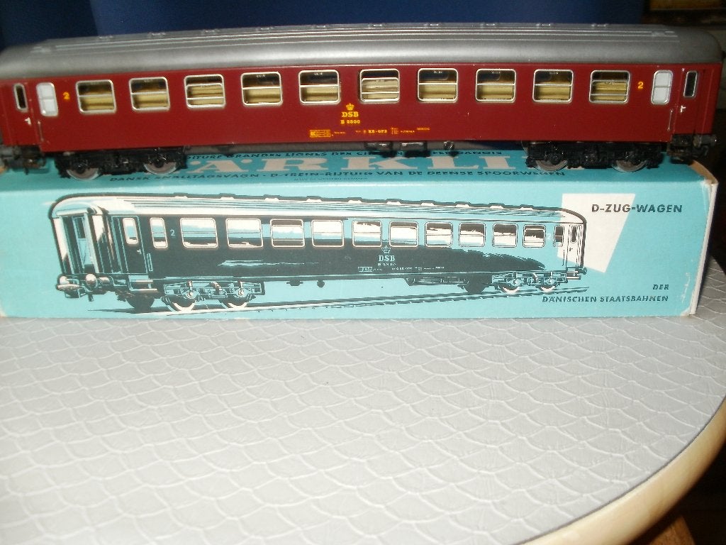 Marklin Ho metalen rijtuig no 4045 v/d DSB+ovp, Wisselstroom, Wagon, Ophalen of Verzenden, Zo goed als nieuw