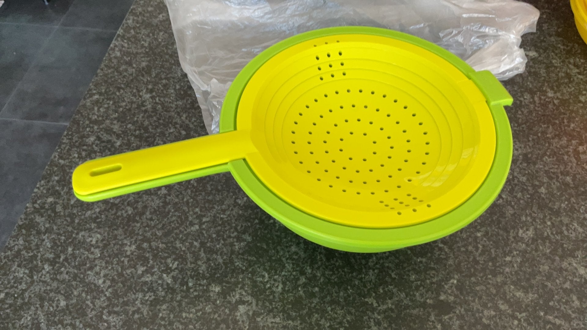 Dubbel vergiet Tupperware, Huis en Inrichting, Keuken | Tupperware, Ophalen of Verzenden, Nieuw