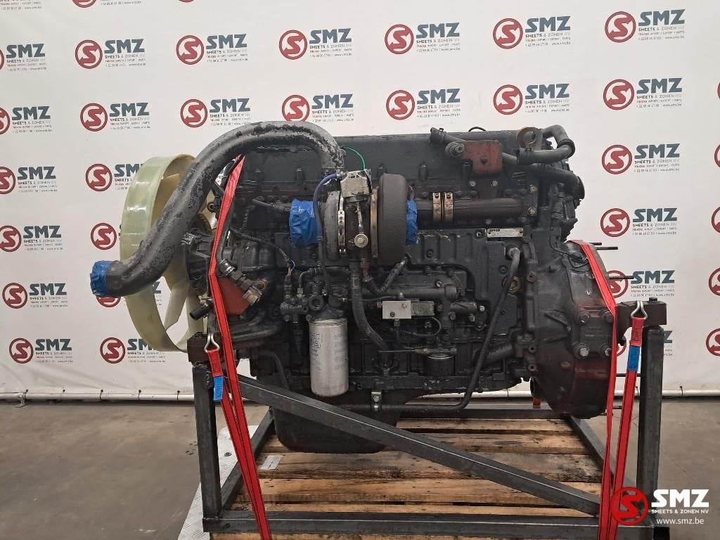 Occ motor F2BE0681B Iveco Cursor 8, Gebruikt, Iveco, Overige Auto-onderdelen
