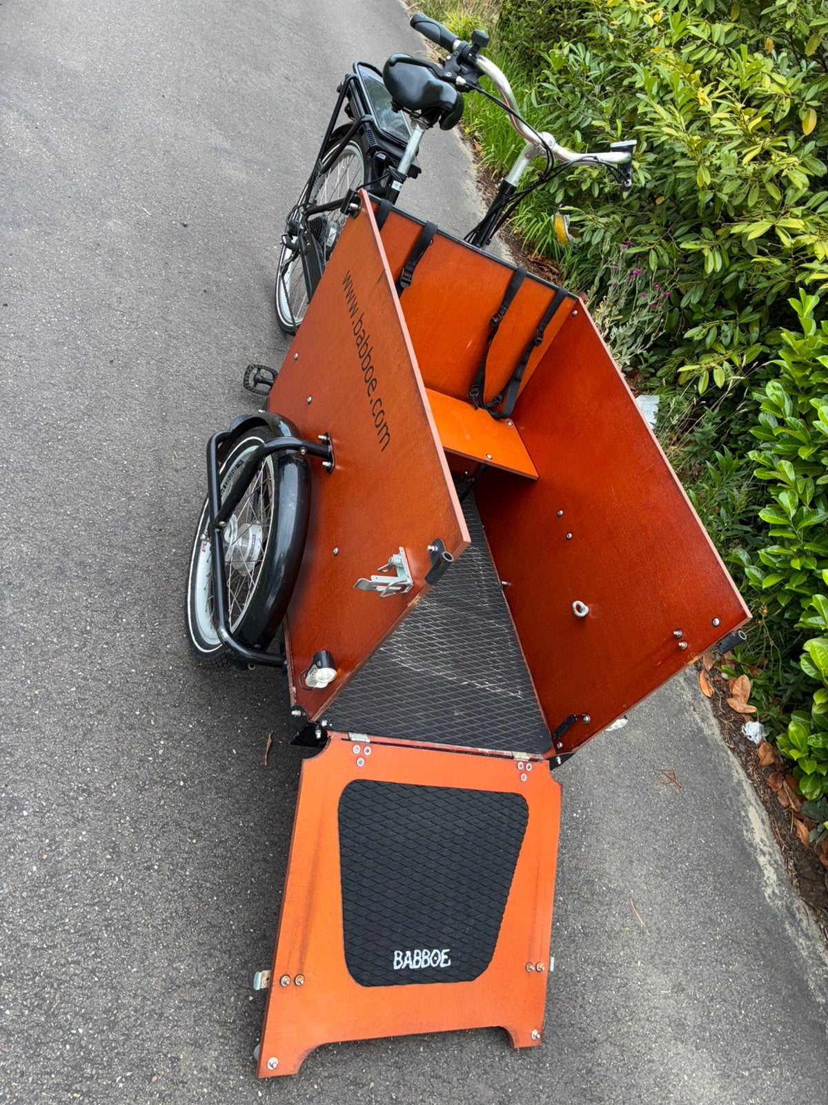 Elektrische Babboe dog bakfiets met gps bezorgen is mogelijk, Enlèvement ou Envoi, Comme neuf, 2 enfants, Électrique