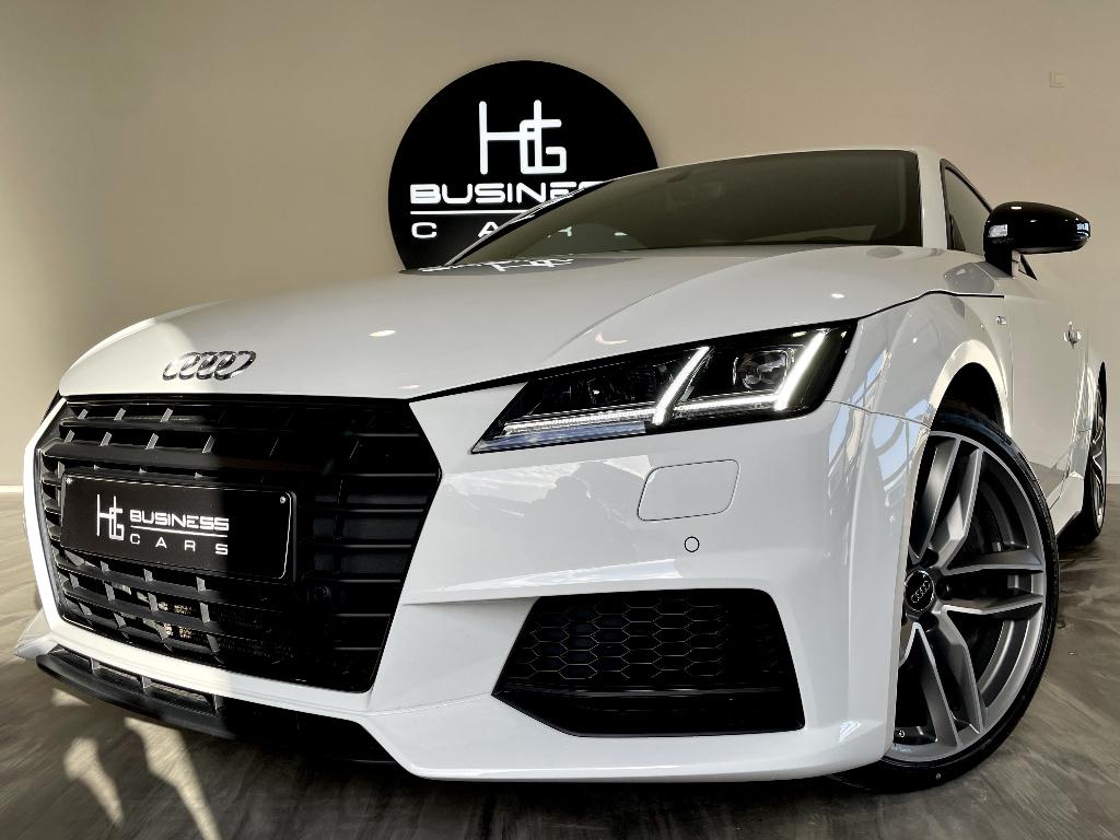 Audi TT 1.8 TFSI/ S-LINE/ LIGNE INOX/ SHADOW LOOK/ VIRTUAL, Autos, Audi, Euro 6, Entreprise, Carnet d'entretien, Alcantara