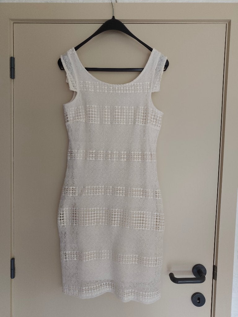 Robe d'été blanche taille 38, Taille 38/40 (M), Enlèvement ou Envoi, Lola & Liza, Comme neuf