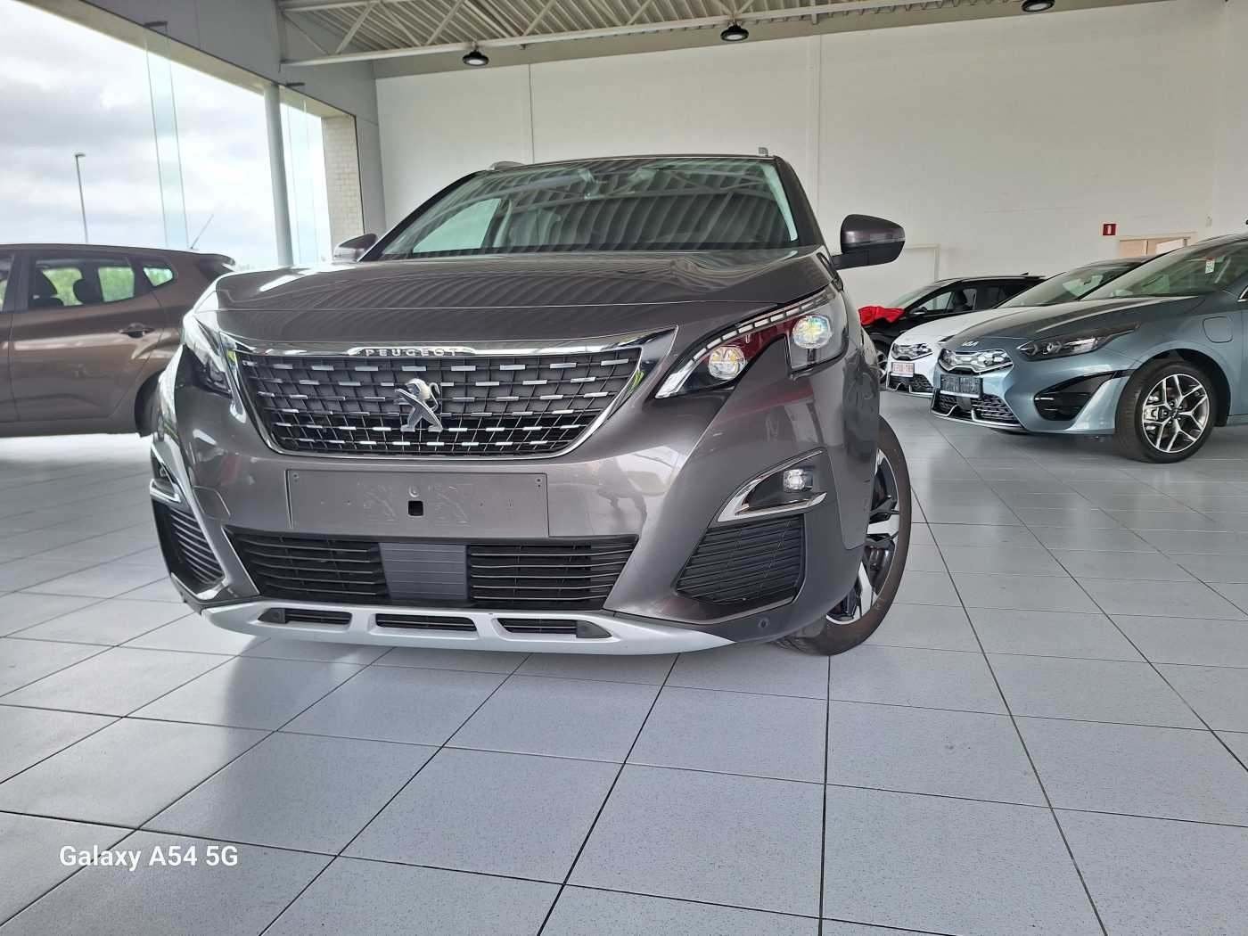 Peugeot 5008 2017 - 7 SEATS - 12M WARRANTY - FULL OPTIONS -, Auto's, Monovolume, Gebruikt, Leder, Bedrijf