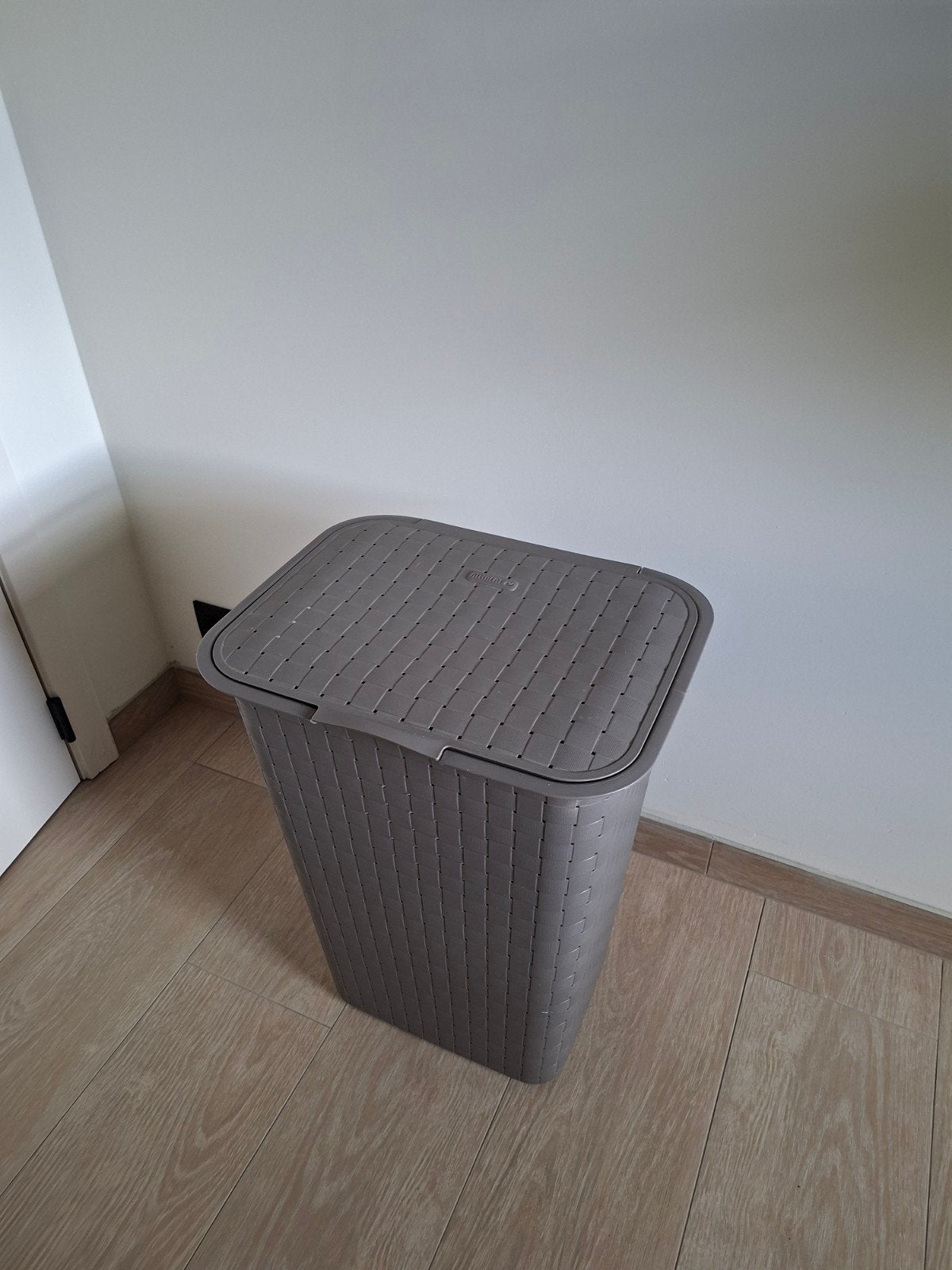 Wasmand Allibert, Huis en Inrichting, Ophalen, Wasmand
