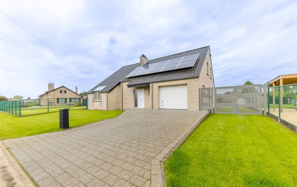 TE KOOP: vrijstaande woning Houthalen-Helchteren op 7a 54ca, Immo, 500 tot 1000 m², 228 m², Vrijstaande woning, Provincie Limburg