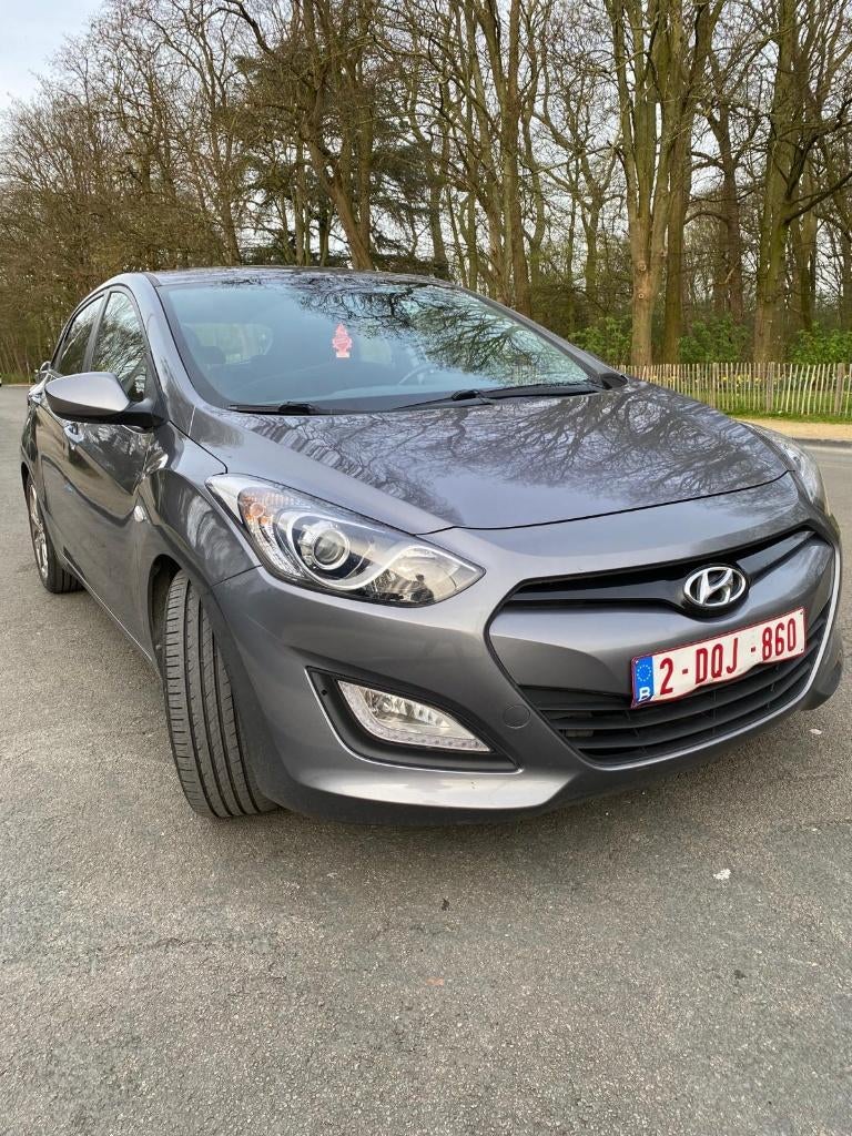 Hyundai i30 2013 – Essence, Manuelle, Contrôle technique, Achat, 139 g/km, 1200 kg, Boîte manuelle