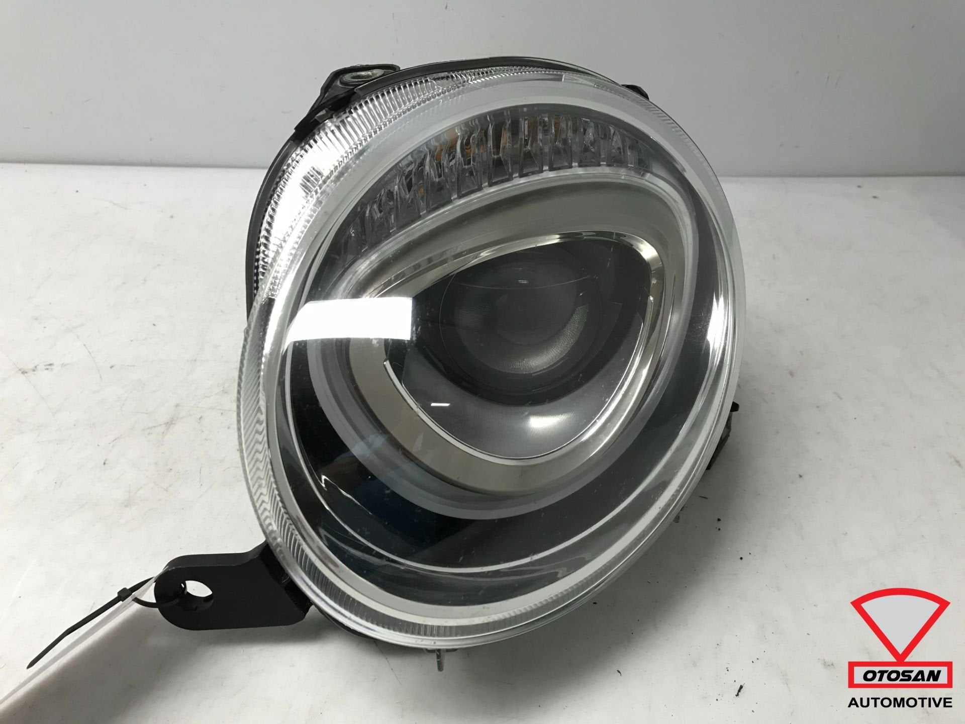 Fiat 500 2015+ Halogeen LED Koplamp Links Origineel!, Auto-onderdelen, Gebruikt, Stellantis Europe S.p.A., Info@stellantis.com