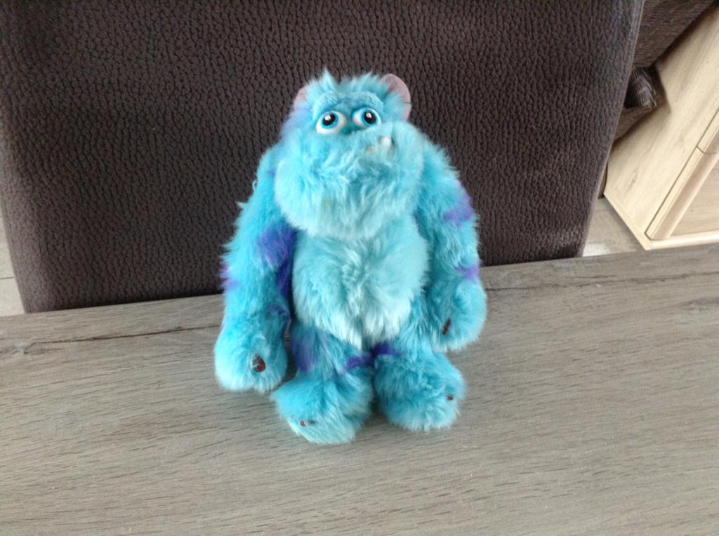 Personnage en peluche Scully de Disney-Pixar Monsters & Co, Enlèvement ou Envoi, Comme neuf, Autres types