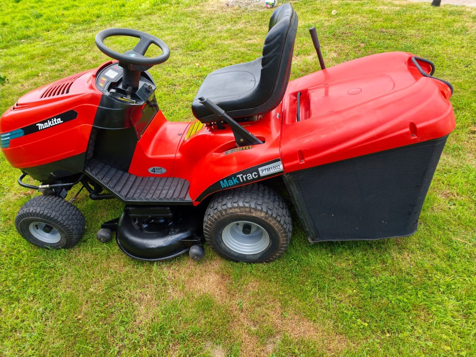 Zitmaaier Makita hydrostatisch 20 pk 2 V-twin, Gebruikt, Ophalen of Verzenden, Makita, Elektrische starter