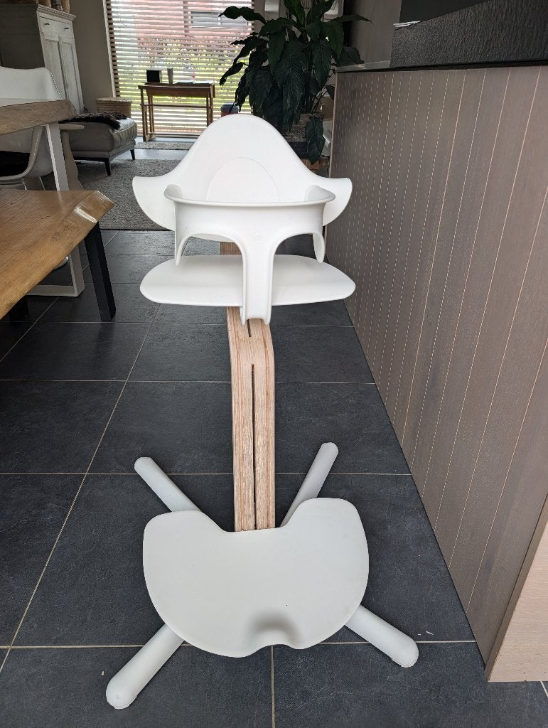 Stokke Nomi eetstoel, Enfants & Bébés, Chaises pour enfants, Enlèvement, Utilisé, Chaise évolutive, Ceinture(s)