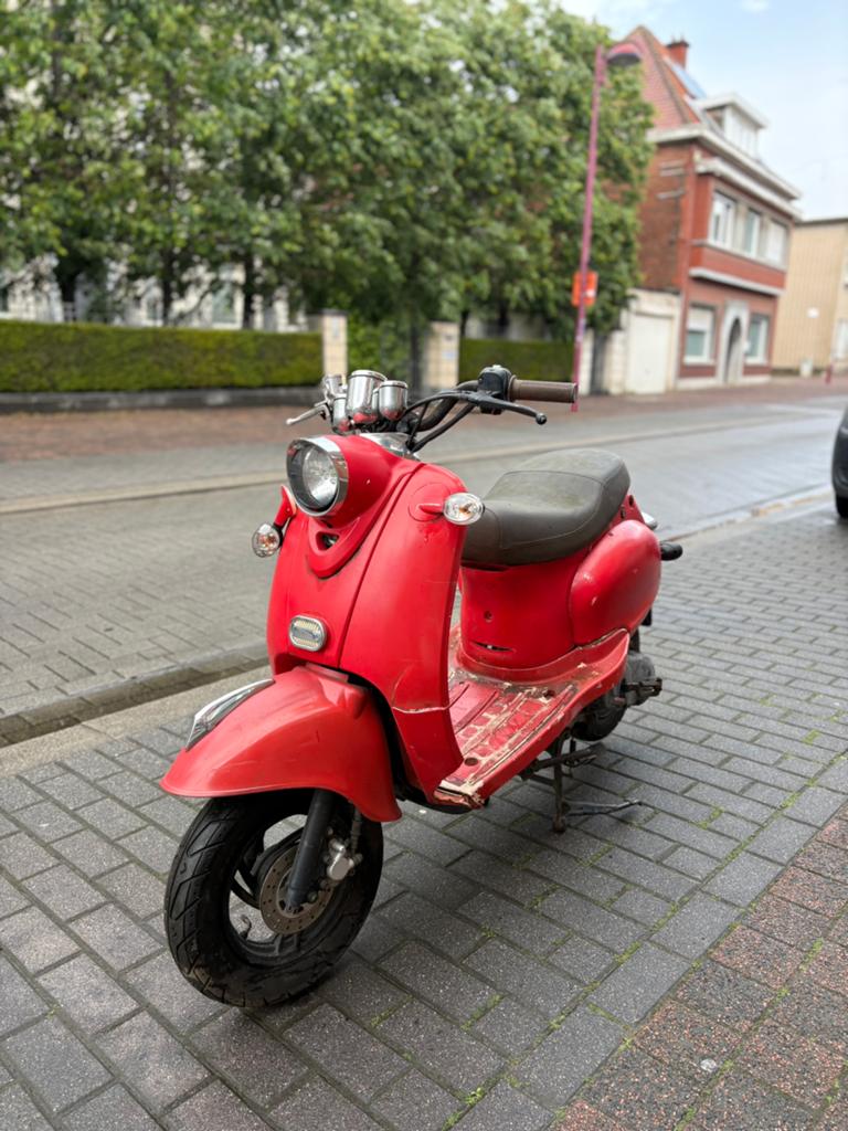 Trottinette pour pièces, Vélos & Vélomoteurs, Enlèvement, Comme neuf