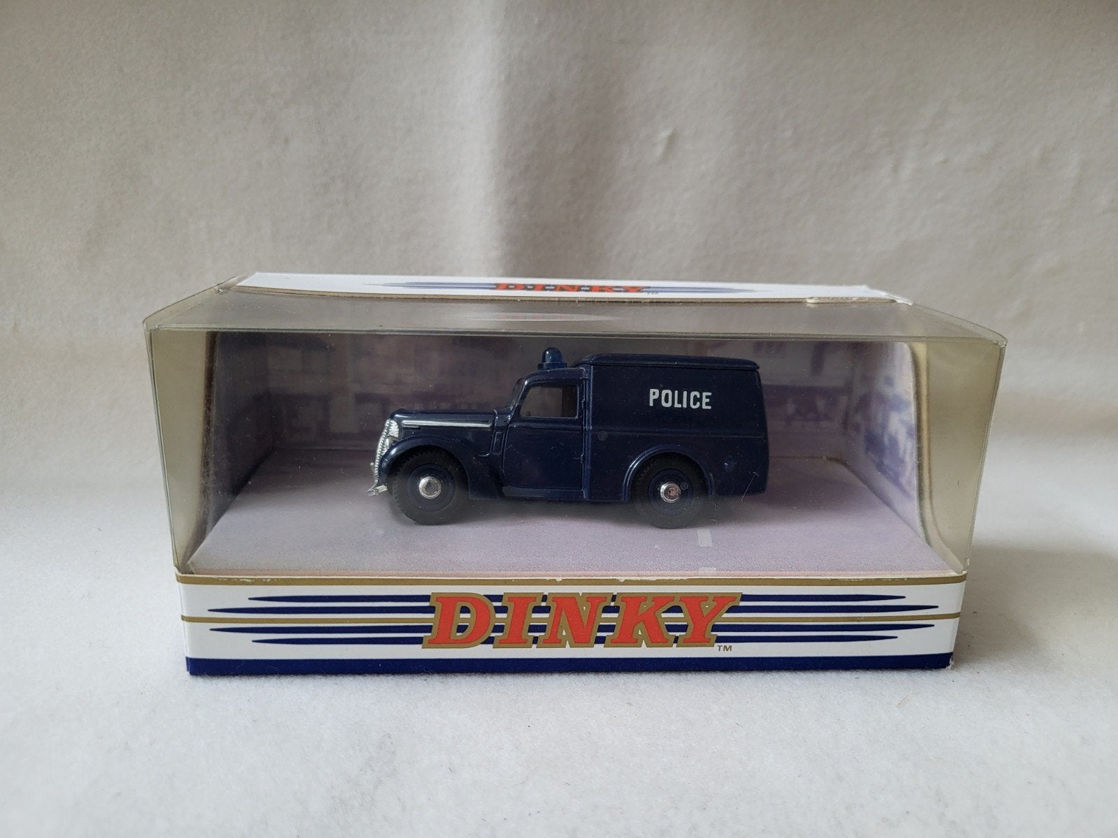 Dinky Matchbox DY8B 1948 Commer 8 CWT Van Police, Ophalen of Verzenden, Matchbox