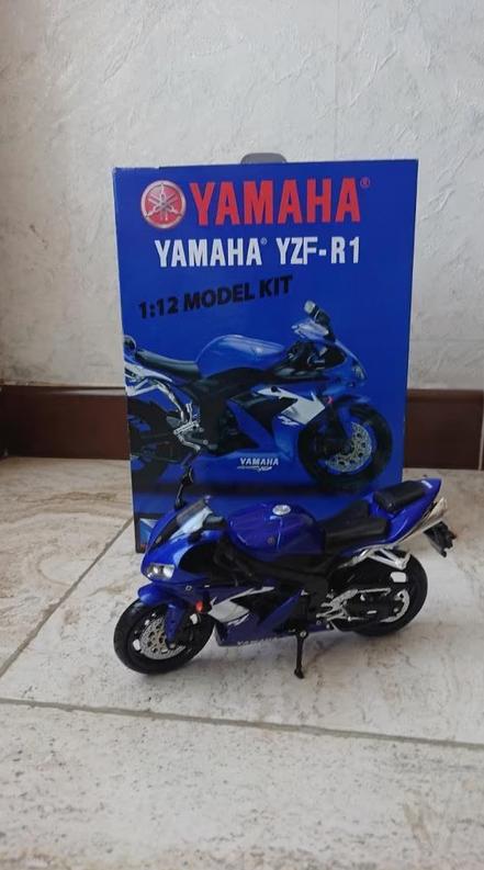 1/12 Yamaha YZF R1 Miniature, Hobby & Loisirs créatifs, Modélisme | Voitures & Véhicules, Neuf, Autres marques, Enlèvement ou Envoi