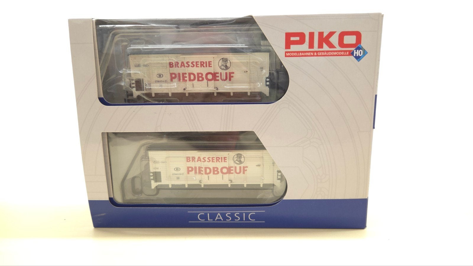 NMBS-box uit Piedboeuf - Piko, Ophalen of Verzenden, Zo goed als nieuw, Wagon, Piko