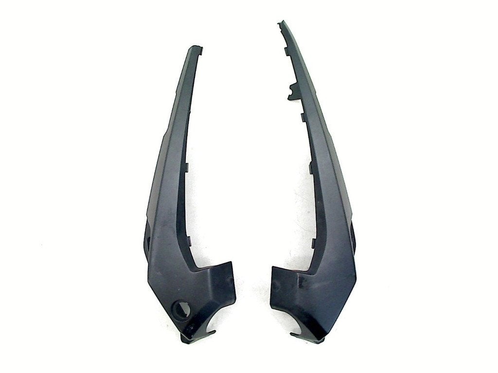 QUEUE DE CARENAGE Honda CB 500 X 2023- (77241-MGZ-J800), Dhr. S. di Majo, Utilisé, Info@cama-motorparts.nl, P.J. Troelstraweg 8 8
3144 CX  MAASSLUIS, NL