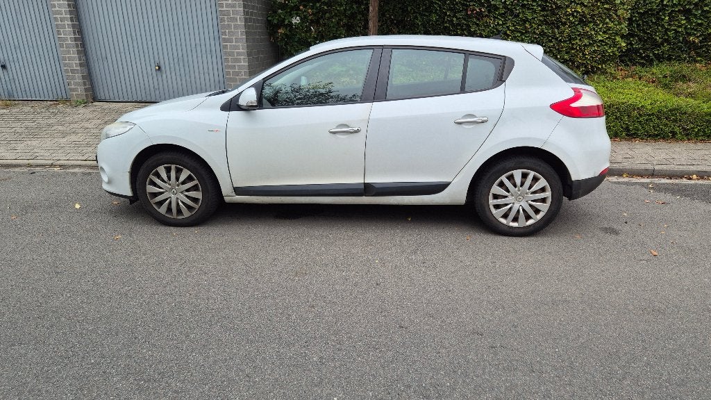 Prachtige, zeer goede auto te koop, Autos, Boîte manuelle, Noir, 5 portes, Particulier