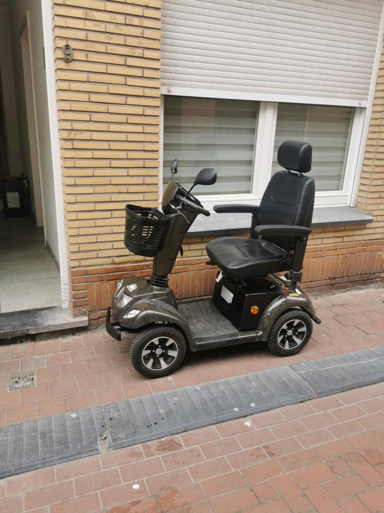Vermeiren Scooter Carpo 4 édition limitée info 0488826971, Enlèvement ou Envoi, Pliant, Neuf, Fauteuil roulant électrique