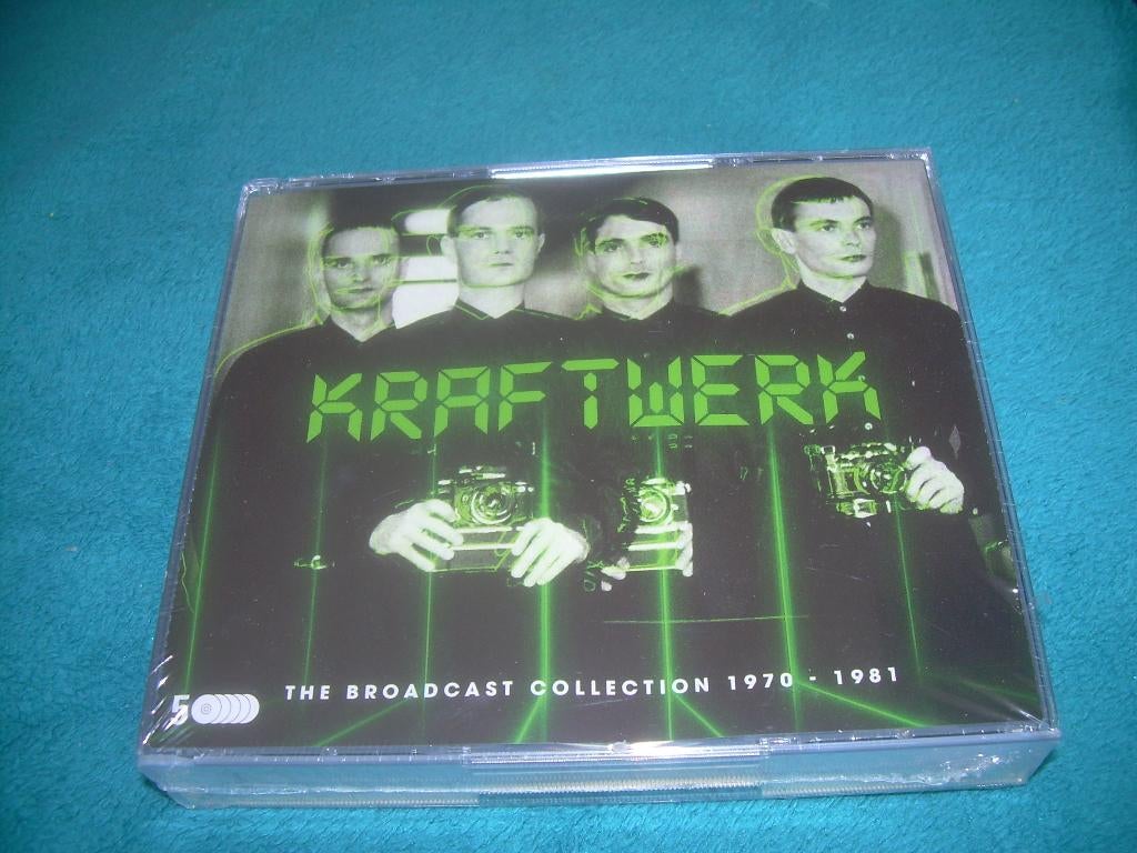 BOÎTE DE 5 CD - TRAVAIL KRAFT - 1970 - 1981, Enlèvement ou Envoi, Neuf, dans son emballage, Coffret