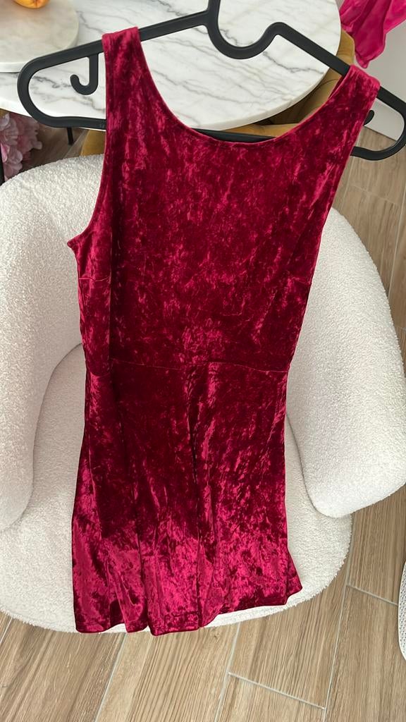 Robe courte velours 38 rouge, Kleding | Dames, Nieuw, Rood