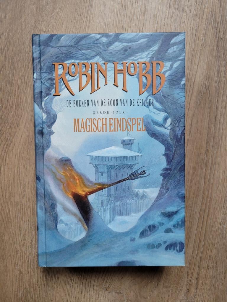 Robin Hobb - Magisch eindspel (hardcover), Boeken, Ophalen of Verzenden, Zo goed als nieuw, Robin Hobb