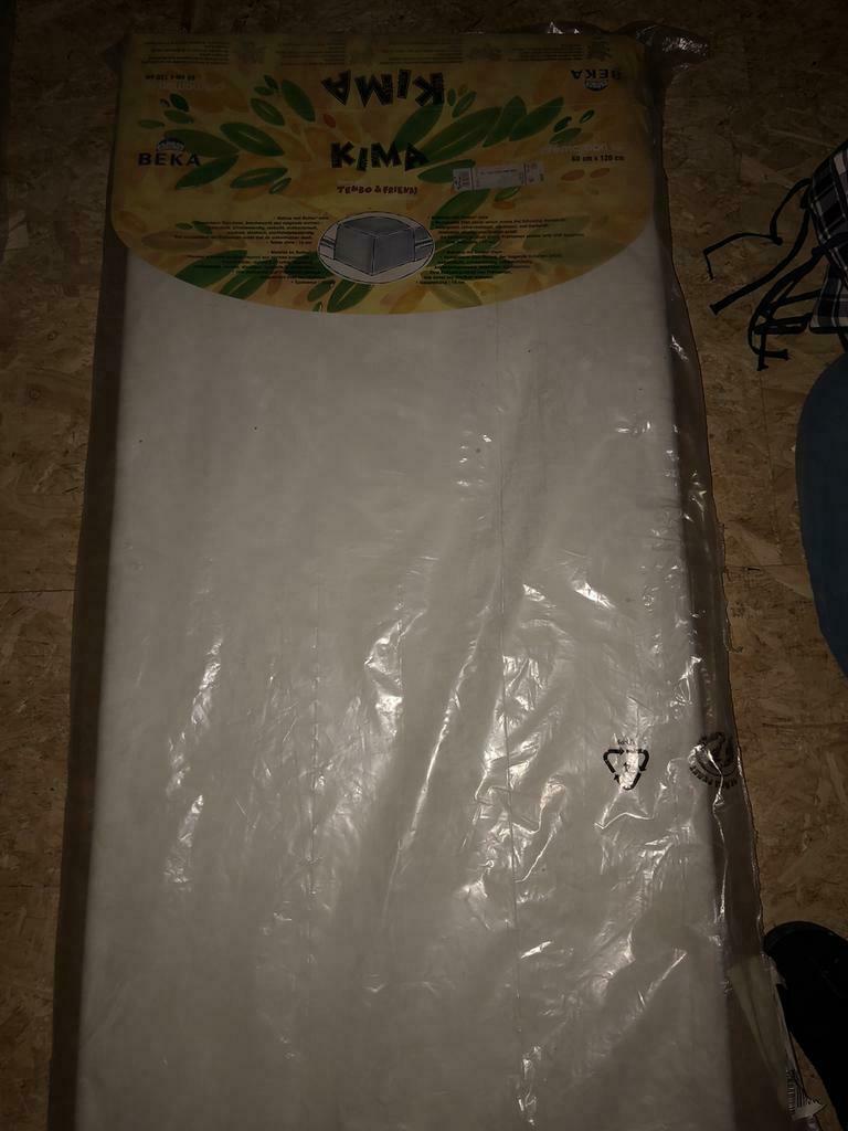 Zo goed als nieuwe Beka anti-allergische babymatras - bultex, Ophalen, Zo goed als nieuw, Minder dan 140 cm, Matras