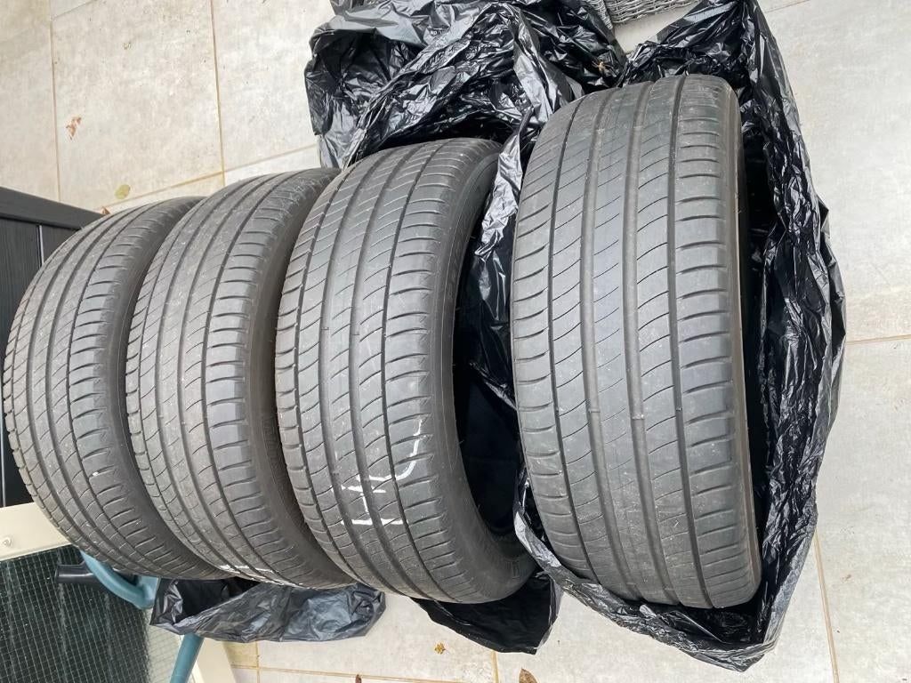 4 zomerbanden Honda H-RV - 225/50 R18 95V, Auto-onderdelen, Banden en Velgen, Ophalen, 18 inch, Gebruikt, Band(en)