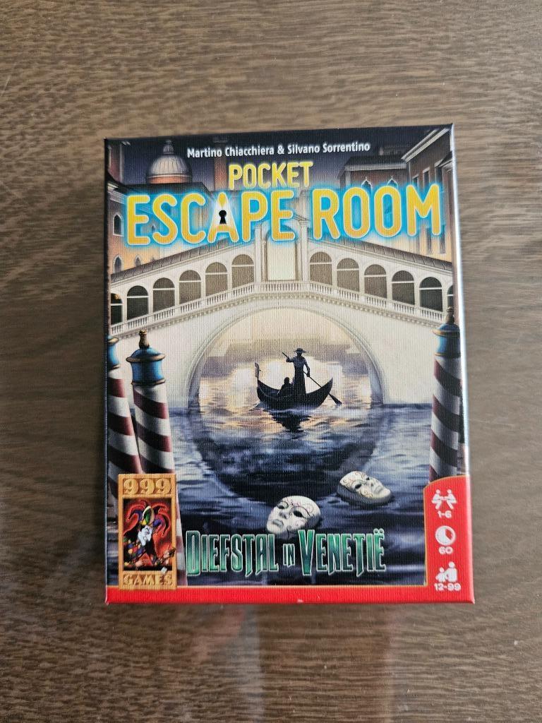 te koop spelletje pocket escape room, Ophalen, Zo goed als nieuw