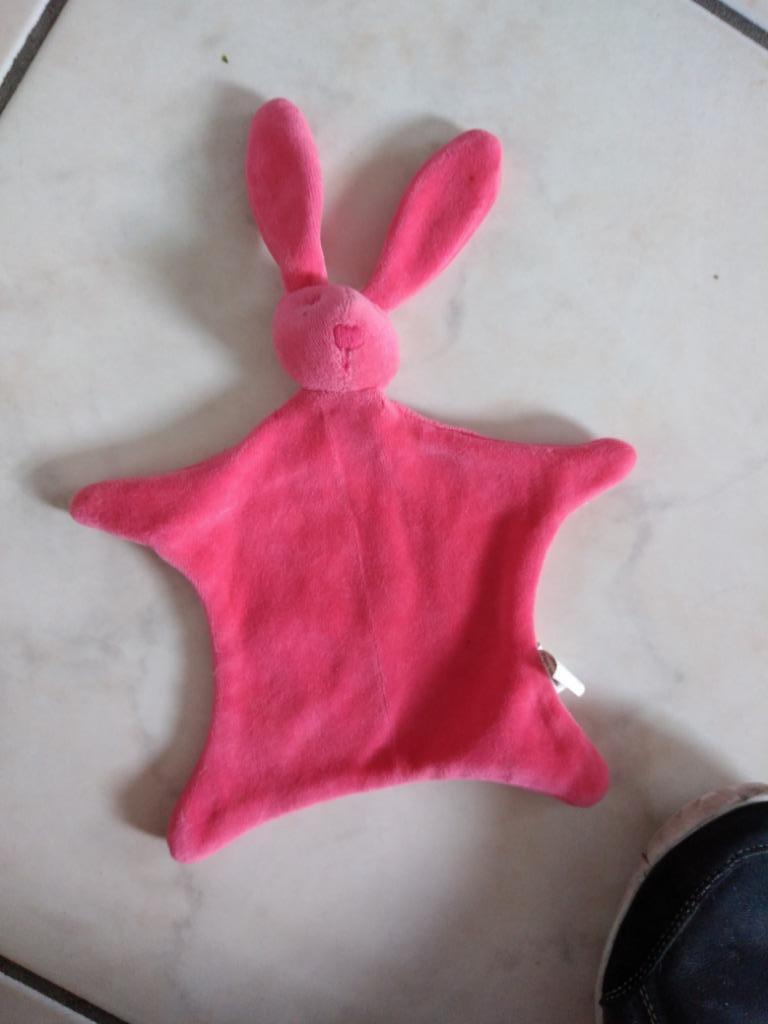 knuffeldoekje ziezo konijn(doos doekjes mei 2024), Ophalen of Verzenden, Nieuw, Konijn
