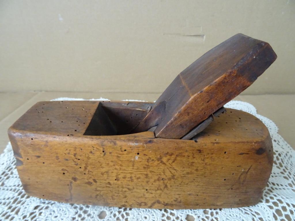 Raboteuse en bois ancienne ou raboteuse en bois vintage, Antiquités & Art, Enlèvement ou Envoi