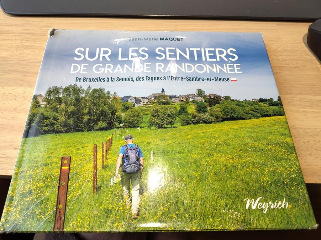 "Sur les sentiers de Grande Randonnée", Boeken, Natuur, Gelezen, Wandel- of Recreatiegebieden, Verzenden