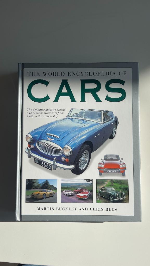 THE WORLD ENCYCLOPEDIA OF CARS, Autres marques, Enlèvement ou Envoi, Comme neuf, Martin buckley