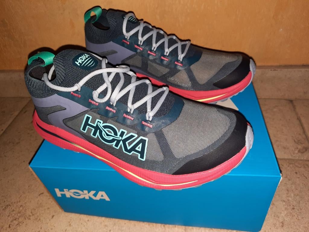 Chaussures de running / trail femme Hoka Zinal 2 (38 2/3), Sports & Fitness, Course, Jogging & Athlétisme, Neuf, Autres marques