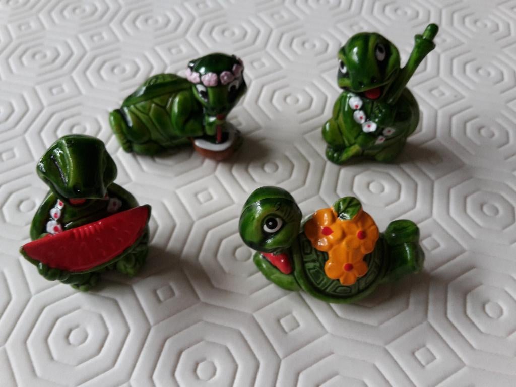 10 Verschillende schildpad figuurtjes van Ferrero, uit 1993, Verzamelen, Poppetjes en Figuurtjes, Ophalen of Verzenden, Zo goed als nieuw