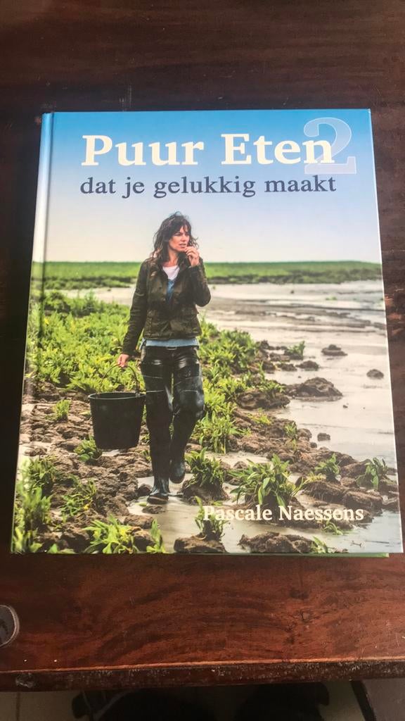 Pascale Naessens - Puur Eten 2, Ophalen of Verzenden, Zo goed als nieuw, Pascale Naessens
